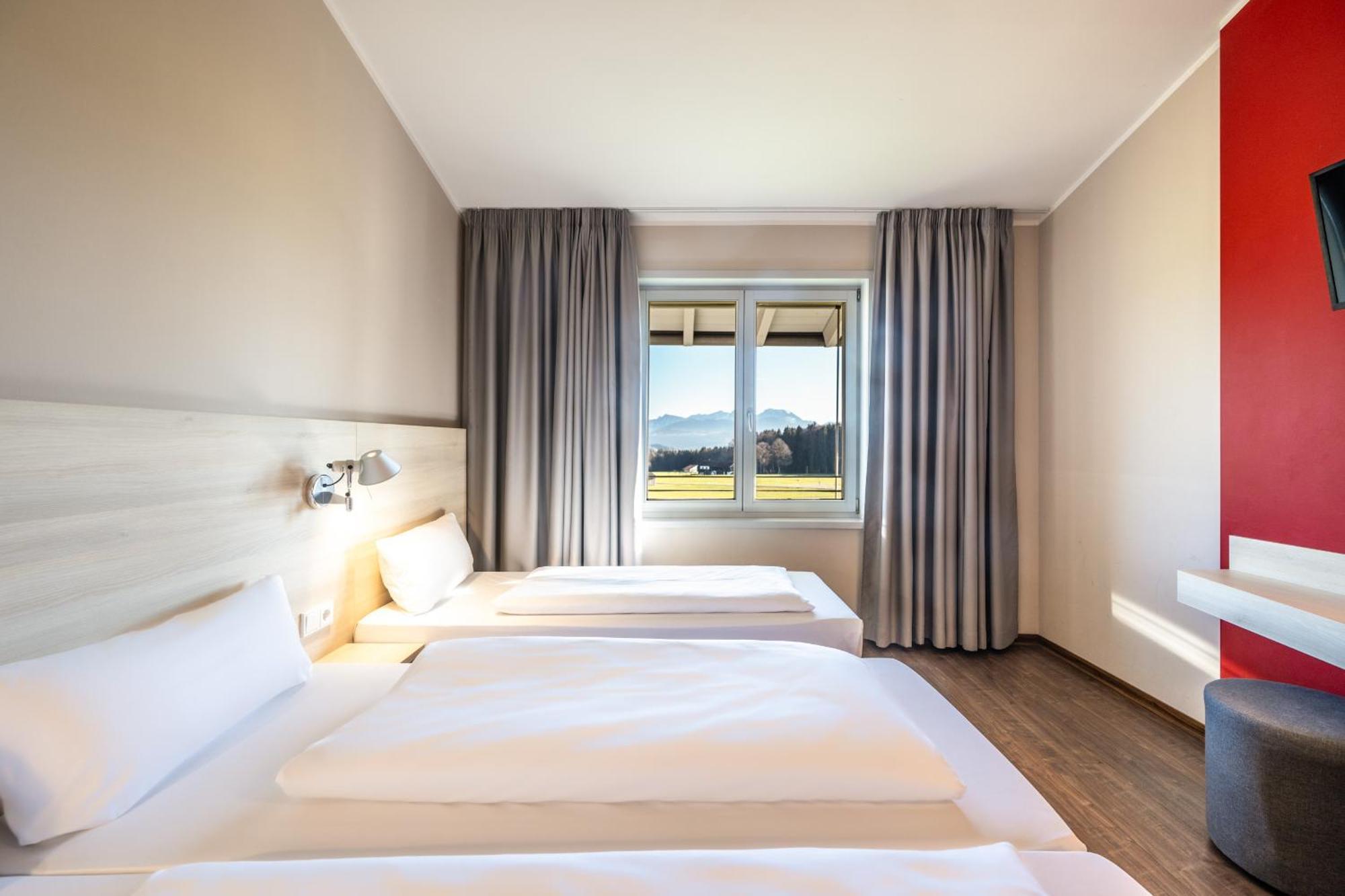 Hotel Irschenberg Sued المظهر الخارجي الصورة